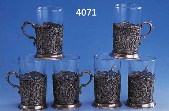 6 TEEGLÄSER M. SILBERHALTERUNGEN, IRAN 50ER JAHRE, SILBER, MIT DURCHBRUCHARBEIT, REICHE PERSONENSTAFFAGE: IN KARTUSCHE JEW. FÜRST MIT ...