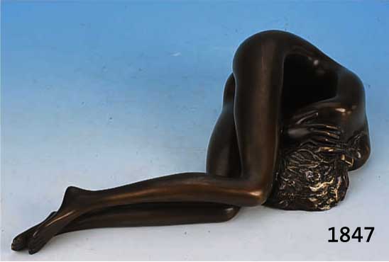 BRUNI, BRUNO, BRONZESKULPTUR, SIGNIERT UND NUM. 12/50, H. CA. 11 CM, L. CA. 40 CM