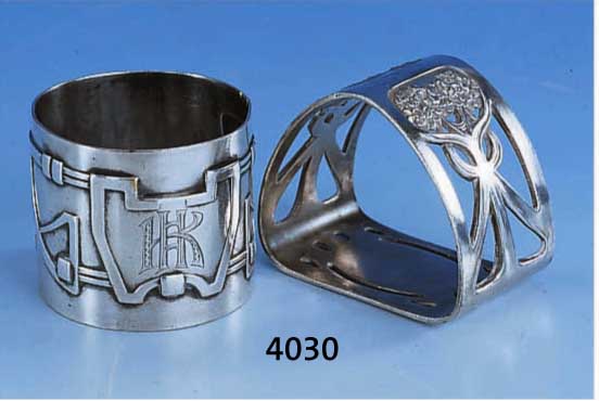 KONVOLUT 2 SERVIETTENRINGE, DEUTSCH, 1 X WMF UM 1902/04, ATELIER MEYER, ABSTR.- FLORAL, 3-ECKIG, IN SICH LEICHT GESCHWEIFT, BES.-INSCHRIFT: ...
