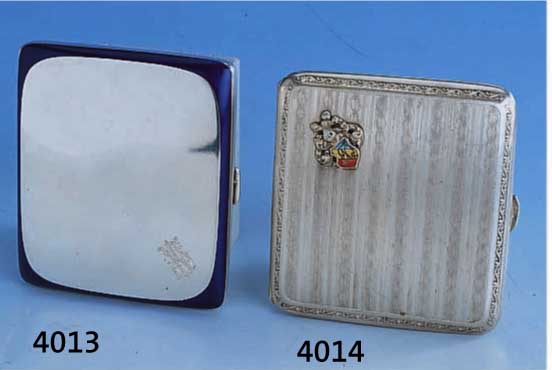 ZIGARETTENETUI MIT AUFGELEGTEM CORPSWAPPEN, STUDENTIKA, DEUTSCH, 800ER SILBER GUILL., INNENVERGOLDET UND MIT WIDMUNG DATIERT JENA 1930, PLASTISCH ...