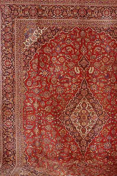 Keschan, Persien, 423 x 324cm, Ehz 3-4 Flor Wolle, ca.80 Jahre, sign. Farstchi.