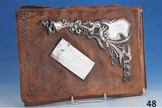 Briefalbum mit schwerer Silberapplike, Moskau um 1910, reiner Jugendstil, 84er Silber, Applike mit Inschrift und Widmung, Mappe und Futeral stark ...