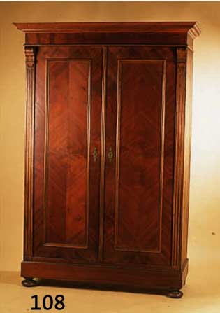 BARSCHRANK, ENGLAND, VIKTORIANISCH, UM 1900, EICHE MASSIV, MITTELKLAPPE OBEN EINSCHIEBBAR, 3-SCHÜBIG, ORIGINALE BESCHLÄGE, SHERATON-STIL, ...