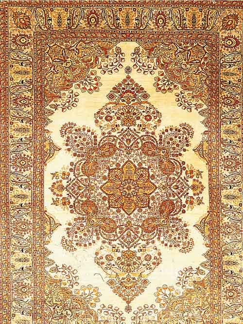 Hereke, TÜrkei, ca.30 Jahre. 225 x 155cm.Ehz 1 reine Naturseide. ca.580.000 kn/qm.