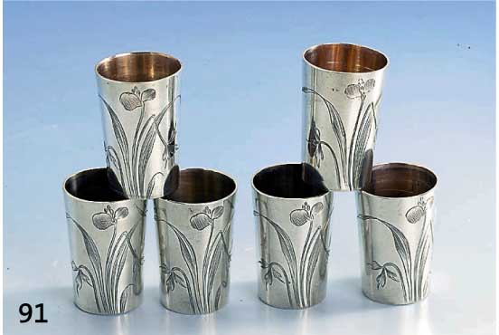 6 kl. Becher, Rußland um 1900, 84er Silberm reiner Jugendstil, florale Gravur, H ca. 4 cm