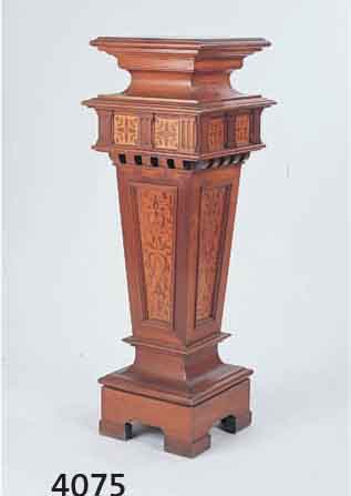 KONSOLE, DEUTSCH, 1890, NUßBAUM, INTARSIERT, UNTERGESTELL BIRKE, CA. 109X37,5X37,5 CM
