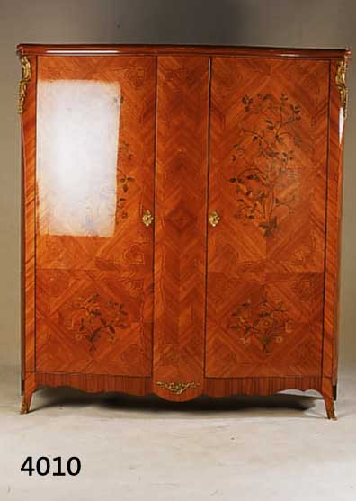 VIELZWECKSCHRANK, FRANKREICH/HOLLAND, 60ER JAHRE, KORPUS WOHL BUCHE, FRONT UND SEITEN IN SICH GESCHWEIFT, ROSENHOLZFURNIER MIT REI- CHEN ...