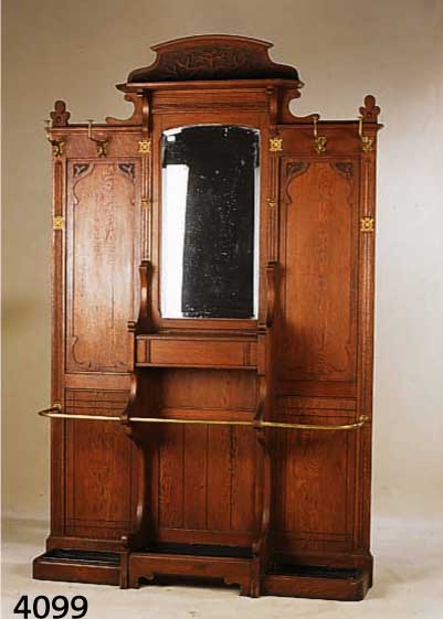 GARDEROBE, DEUTSCH, UM 1900, EICHE MASSIV, HANDSCHUHFACH, STOCK- U. SCHIRMSTÄNDER, MESSINGUMLAUF U. -HAKEN, 225X135 CM