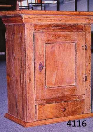 SCHRÄNKCHEN, DEUTSCH, UM 1780, EICHE MASSIV, EINE SCHUBLADE, SCHLOß UND SCHLÜSSEL, L. ALTERSSCHÄDEN, 66 X 53 X32 CM