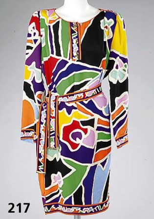 LEONARD-Kleid, Mikado-Jersey, 100% Seide, Gr. ca. 38, gerade Form mit GÜrtel, krÄftige Farben, RÜcks. RV, Auschnitt mit 3 KnÖpfen, RÜckenl. ...