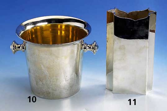 Designervase, 800er Silber, ca. 814 g, ital. Handarbeit, ausgefallene Form, mit getreppten Seiten, H ca. 25 cm, ca. 6.5 x 4 cm