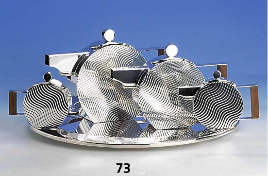 5-teili. Designerservice fÜr Kaffee bzw. Tee, 925er Silber, ital. Atelieranfertigung, total ca. 3627 g, ausgefallene, schmale Form mit rundem ...