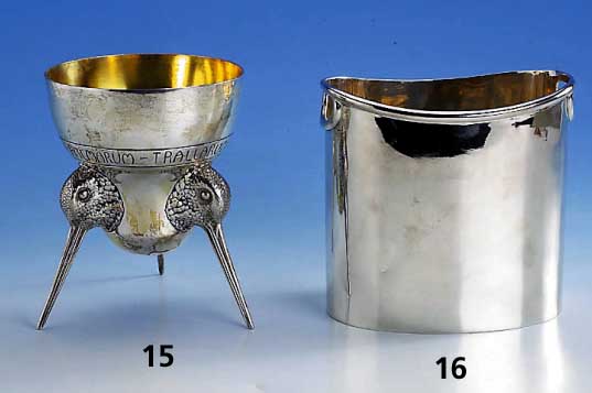 Becher, deutsch Wilkens Bremen, 835er Silber, nach altrÖm. Vorbild, SchnepfenkÖpfe, Innenvergoldung, Sinnspruch, H ca. 14.5 cm, Durchm. ca. 11 ...