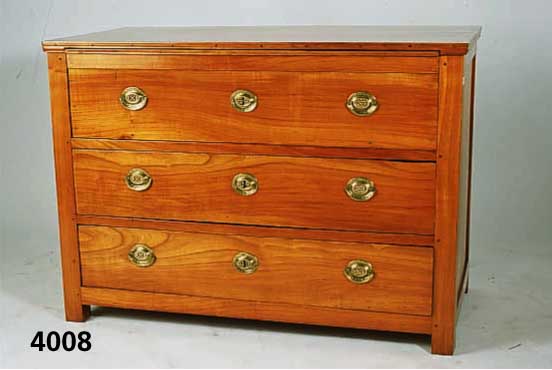 Biedermeierkommode, sÜddeutsch, 1820/30, Front Tanne massiv, original BeschlÄge, eine Schublade restauriert (mit HolzdÜbeln), ohne SchlÜssel, ...