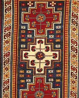 Kazak, Rußland, um 1910. Ca. 140 x 88 cm. Wolle auf Wolle. GleichmÄßig niedriger Flor. SchÖne harmonische Farben.