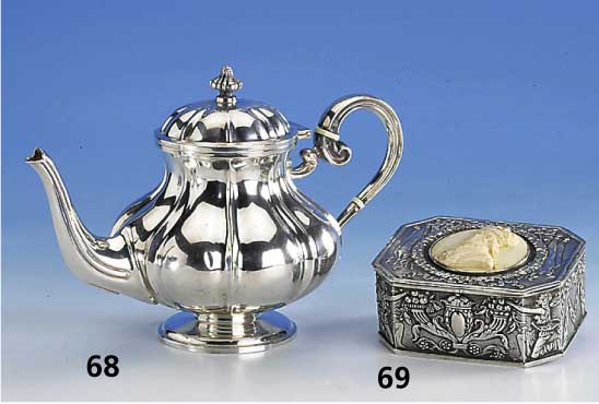 Teekanne, Italien, 60/70er Jahre, 800er Silber, Barockstil, Deckel mit Scharnier, ca. 430 g, H. ca. 17 cm