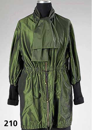 Outdoor-Jacke JEAN PAUL GAULTIER, Gr. 44, lange gestrickte ÄrmelbÜndchen, Schalkragen, Seide/Polyester, RÜckenl. ca. 95 cm