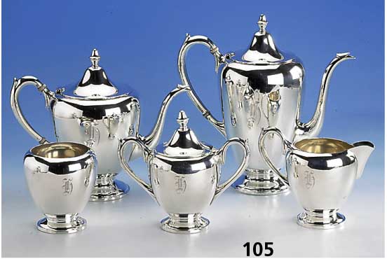 5-tlg. Kaffee- und Teeservice, Amerika, 925er Silber, 30er Jahre, Bes.-Monogr., best. aus: Kaffee- und Teekanne, Deckel mit Schar- nier, Griffe ...