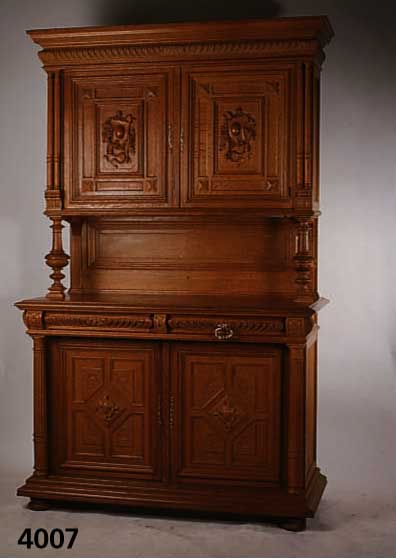 AufsatzmÖbel, Belgien, um 1890/1900, Korpus Eiche, Buche und Sperrholz, tragende Teile Eiche massiv, Renaissance- und Barockstil, freistehende ...
