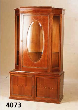 Aufsatzvitrine, deutsch, MÜnchen, 1902/06, große NÄhe zu Bruno Paul, Korpus Weichholz, Eiche massiv, Intarsien Nuß und Wurzelnuß und ...