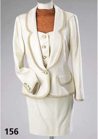 KostÜm, beige, LIZ MALRAUX-Design, Gr. 40, reine Seide, best. aus: Rock, L. ca. 48 cm, Blazer mit eingearbeiteter Weste, L. ca. 63 cm, ehem. UVP ...