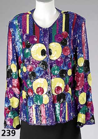 Abendjacke von SANDRA PABST, Gr. 38, OberflÄche komplett mit bunten Pailetten be- stickt, Seide, L. ca. 57 cm, ehem. UVP lt. Einl. DM 1400.-