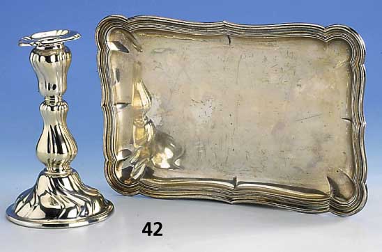 Rechteckiges Tablett und Kerzenleuchter, deutsch ca. 30er Jahre, Barockstil, 800er Silber, SchwÄbisch GmÜnder Manufakturen, to- tal ca. 575 g ...