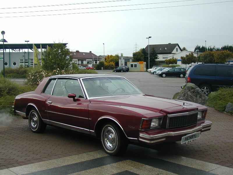 GMC Chevrolet, Monte Carlo; EZ: 04.1982; 4903 ccm, 118 KW (160 PS); abgelesene Kilometer 5674 km; Klimaanlage, Velourspolster, Zusatz- bremsleuchten, ...