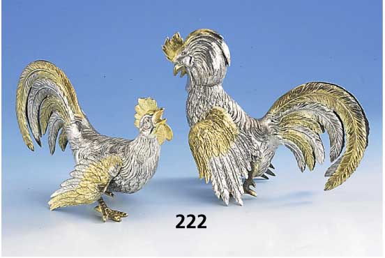 Paar KampfhÄhne, Silber, teilvergoldet, zus. ca. 285 g, vollplastisch, L. ca. 17 cm, H. ca. 13 cm, Breite ca. 8 cm