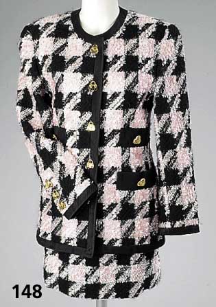 ESCADA-KostÜm, Gr. 38, Schurwolle mit Beimischung, schwarz/rosa- kariert mit Lurex, vergoldete KnÖpfe in Form von Handtaschen und Koffern, ...