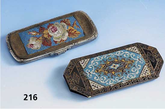Konv. 2 Etuis fÜr Tanzkarten, Brillen etc., Frankreich und deutsch um 1897/1900, 1x TanzkartenmÄppchen, Leder geprÄgt und goldstaffiert, ...