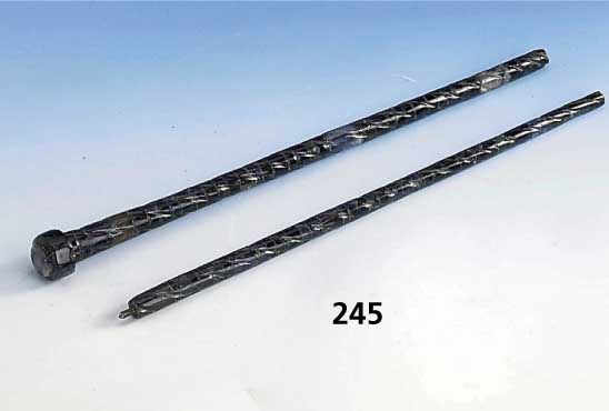 Flanierstock aus Iolith, aus einzelnen StÜcken zusammengesetzt, durchgehend-gedrehtes Rillendekor, geschraubt, H ca. 75 cm