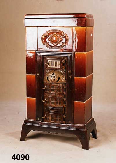 Ofen, Teichert/Meisen,um 1912/15, jede Kachel signiert, aufgebaut, eine Kachel min. besch., museal, sammelwÜrdig, ca. 125x61x51 cm XXXX