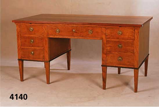 Schreibtisch, deutsch, 1905/10, MÜnchner MÖbel, Biedermeierstil, Korpus Weichholz, Birkefurnier, Plattenfurnier nicht original, BeschlÄge aus ...
