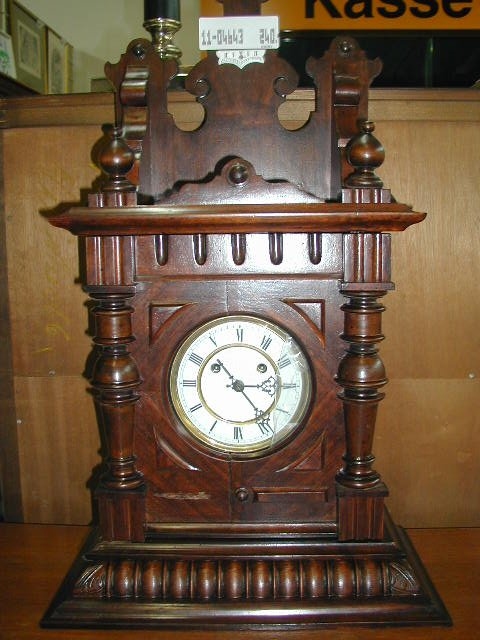 Wanduhr, um 1890/1900, deutsch, Nußbaum, Einzelteile ergÄnzt