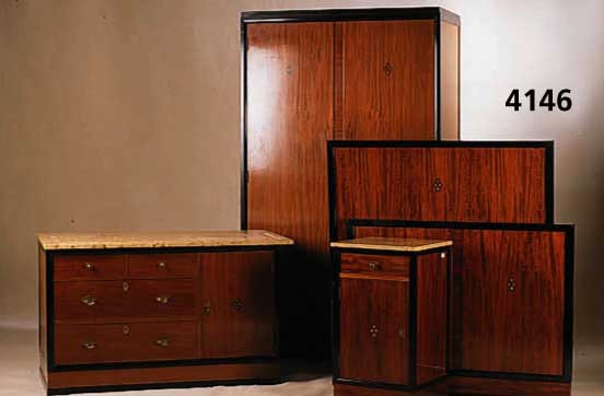 Schlafzimmer, sog. Jung-MÄdchenzimmer, MÜnchen , um 1902/04, sehr große NÄhe zu Bruno Paul, Korpus Buche und Weichholz, Mahagonifurnier ...