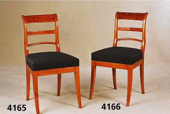 4 StÜhle, Biedermeierstil, Kirsche massiv, nach altem Vorbild, sehr stabil, gute Verarbei tung, StilmÖbel, wohnfertig, H. ca. 90 cm, Sh. ca. 52 cm