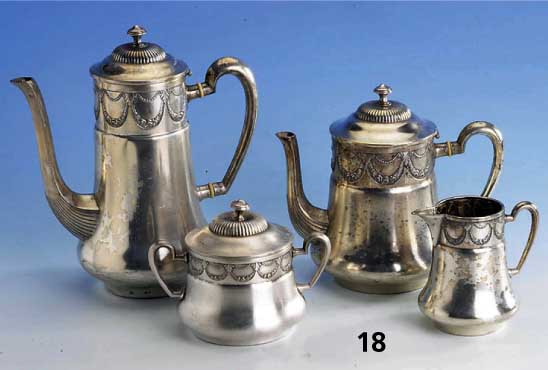 4-teil. Kaffee-/Teeset, WMF um 1920/30, Legierung Britannia, best. aus Kaffeekanne, Teekanne, Sahnegießer und Zuckerdose, Empirestil, plast. ...