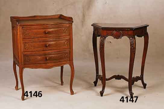 Pfeilerkommode, Elsaß/Lothringe, um 1900, Eiche massiv, aus dem Vollholz geschnitzt, Barockstil, SchubladenbÖden Sperrholz, frei- stehend, ...