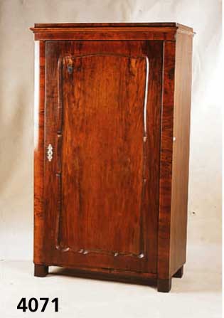 Schrank, deutsch, um 1850-60, Nußbaumfurnier , eintÜrig, vertiefte mehrfach geschwungene TÜrfÜllung, leichte FurnierschÄden, leichte Alters- ...