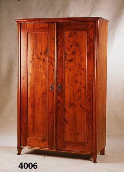 Schrank, deutsch, um 1890, LÄrche massiv, zweitÜrig, mit Innenschublade, leichte Alters- und Gebrauchsspuren, ca. 179x114x52 cm, ohne SchlÜssel