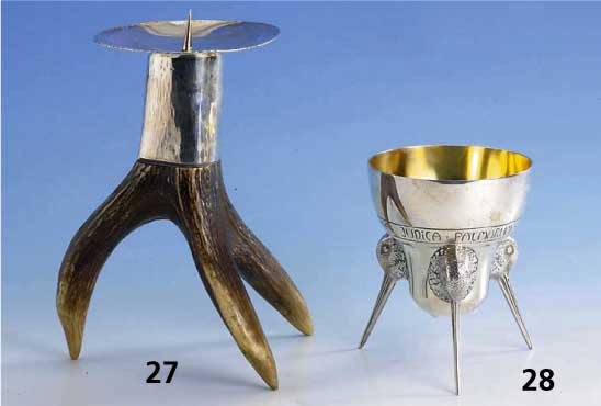 Kerzenleuchter, deutsch 30er Jahre, Handarbeit, Fuß Geweih, Montur 925er Silber, Meistermarke ungedeutet, Vertreibermarke J & A - Niederlande, H ...