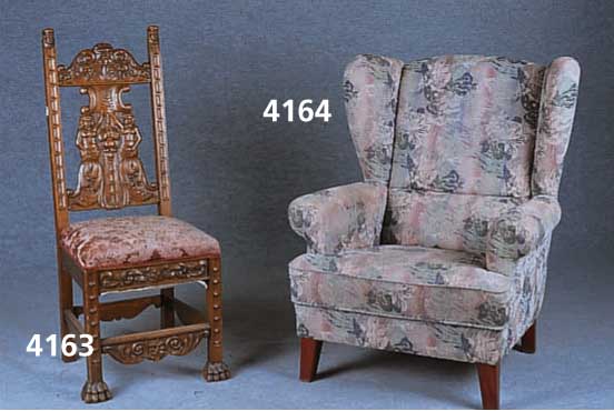 2 StÜhle, deutsch, um 1925/35, Eiche massiv, sog. FlÄmischer Barock, Schnitzerien aus dem Vollholz, Bildhauerarbeiten, Dastellung von Adam und ...