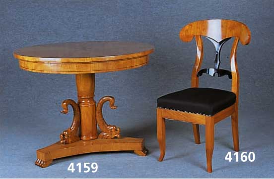 2 StÜhle, Wiener Biedermeierstil, sogenannte SchaufelstÜhle, Kirsche massiv, nach dem Vor- bild von 1820/30, z.T. schwarz gelackt, wohn- fertig, ...