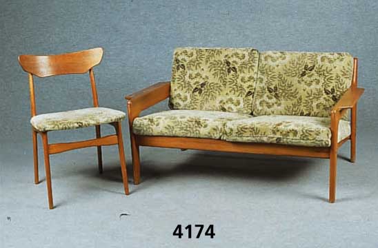 Sitzbank und 3 StÜhle, DÄnemark, um 1970, Teakholz massiv, typisch dÄnisches Design, Klebezettel Stege, Label Komfort, Made in Den- mark, Danish ...