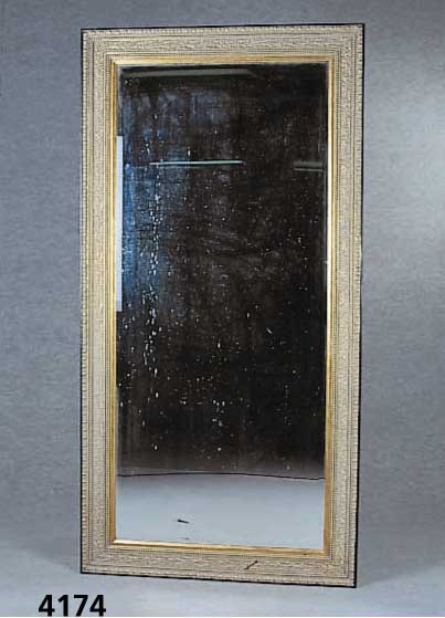 Spiegel, deutsch, um 1900, Holz, Rahmen auf- gestuckt, Eichenlaub, abstrakter Akantus und Perlleiste, facettiertes Glas aus der Zeit, sehr gute ...
