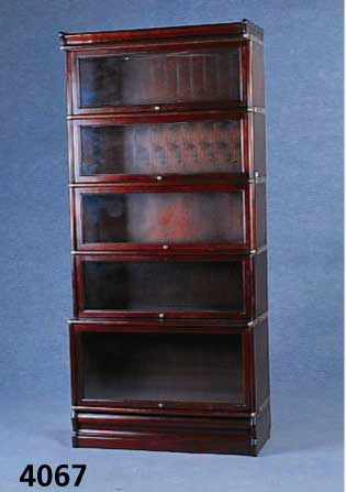 Vielzweck-BÜcherschrank, Ostasien, nach englischem bzw. berlinischem Stil von 1900/10, Rotholz, verglast, Fenster aufklappbar, Mes- ...
