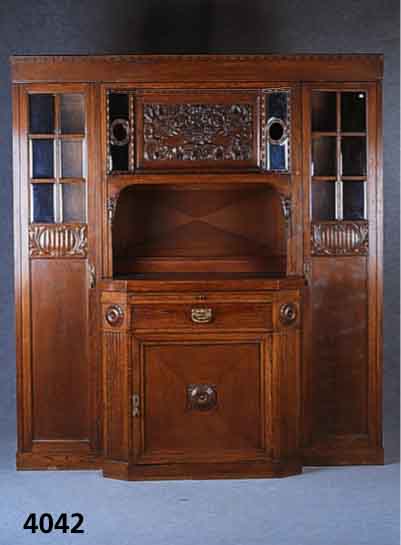 Schrank, deutsch, um 1910/10, SpÄtjugendstil , Korpus Weichholz und Buche, Eiche massiv, Eichefurnier gespiegelt, Schnitzereien aus dem Vollholz, ...