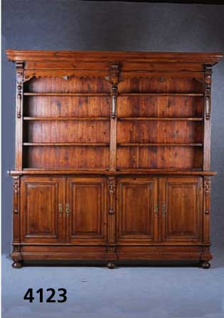 Schmaler BÜcherschrank, Frankreich, nach dem Vorbild von 1890/1900, Korpus Weichholz, Kiefer und Fichte, aufgesetzte Schnitzerei, TÜren auf ...