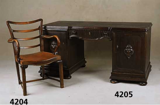 Stuhlsessel, deutsch, um 1930/32, Buche massiv, ArtDeco-Einschlag, RÜcken 4-fach in der horizontalen versprosst, leicht ostasia- tischer ...